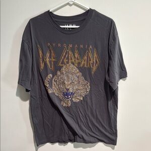 Def Leppard Gray Bling Tee